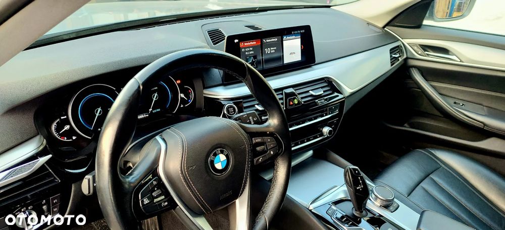 BMW Seria 5 520d - 6