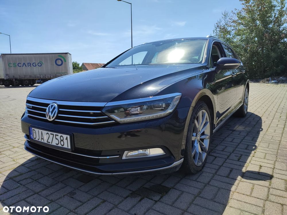 Volkswagen Passat - 2