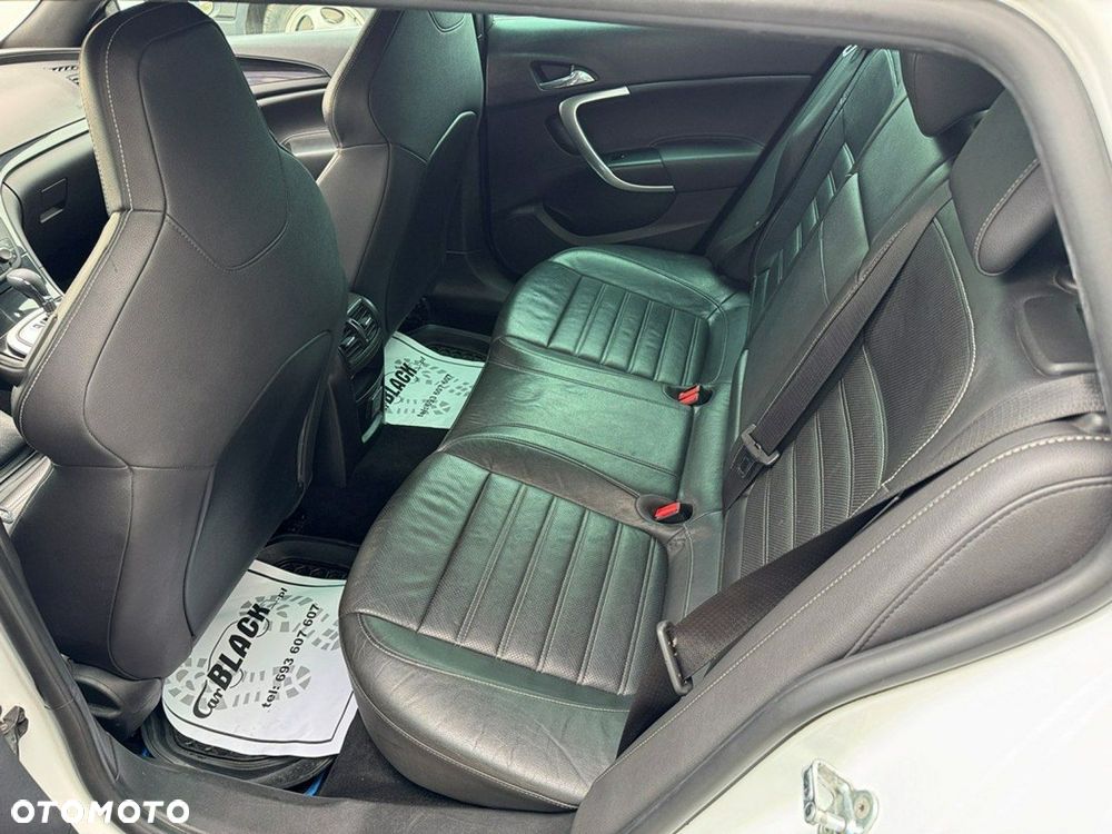 Opel Insignia - 16