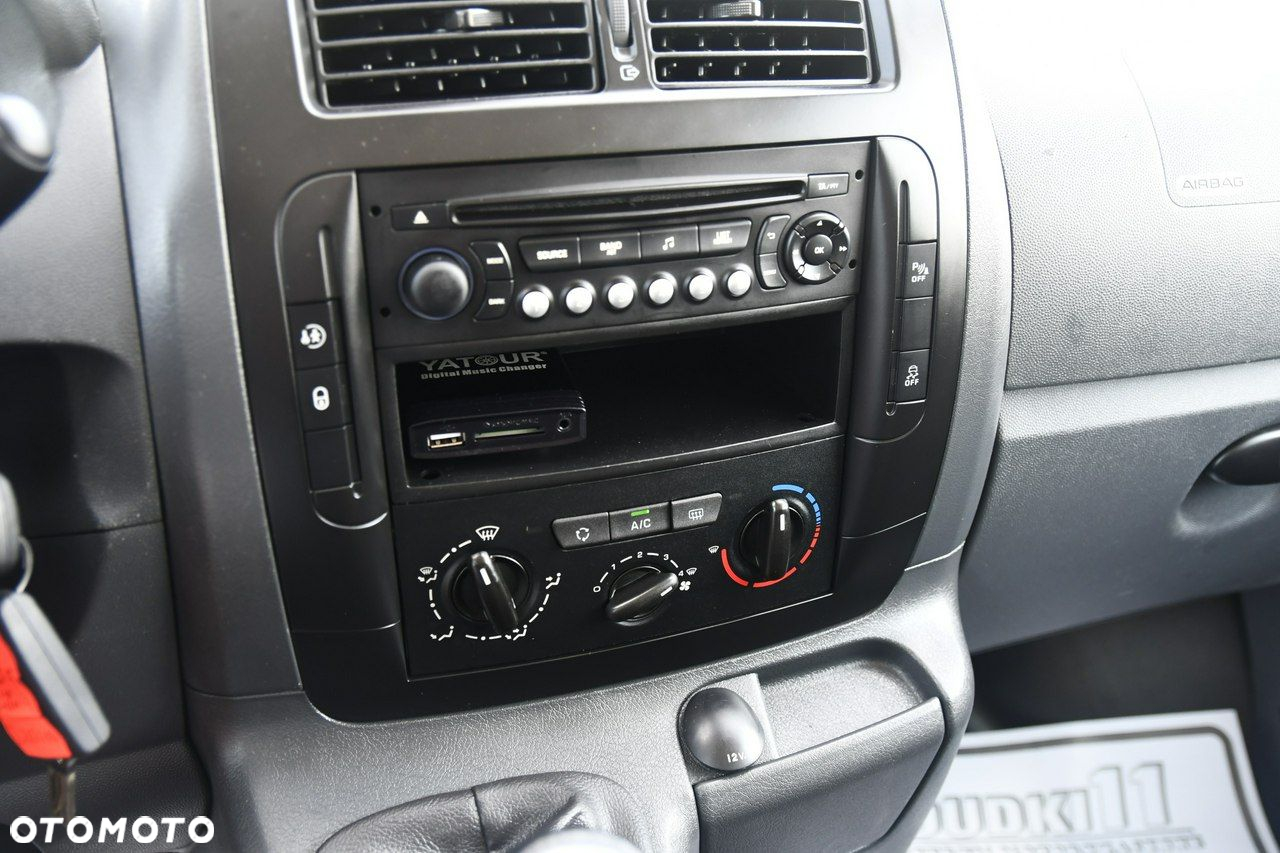 Peugeot Expert - 25