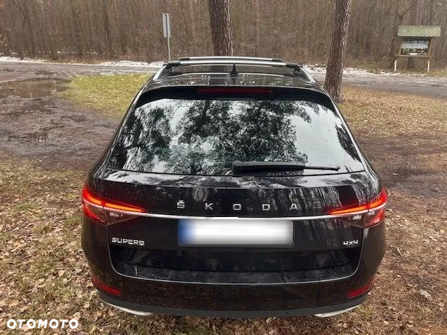 Skoda Superb 2.0 TDI SCR 4x4 L&K DSG - 16