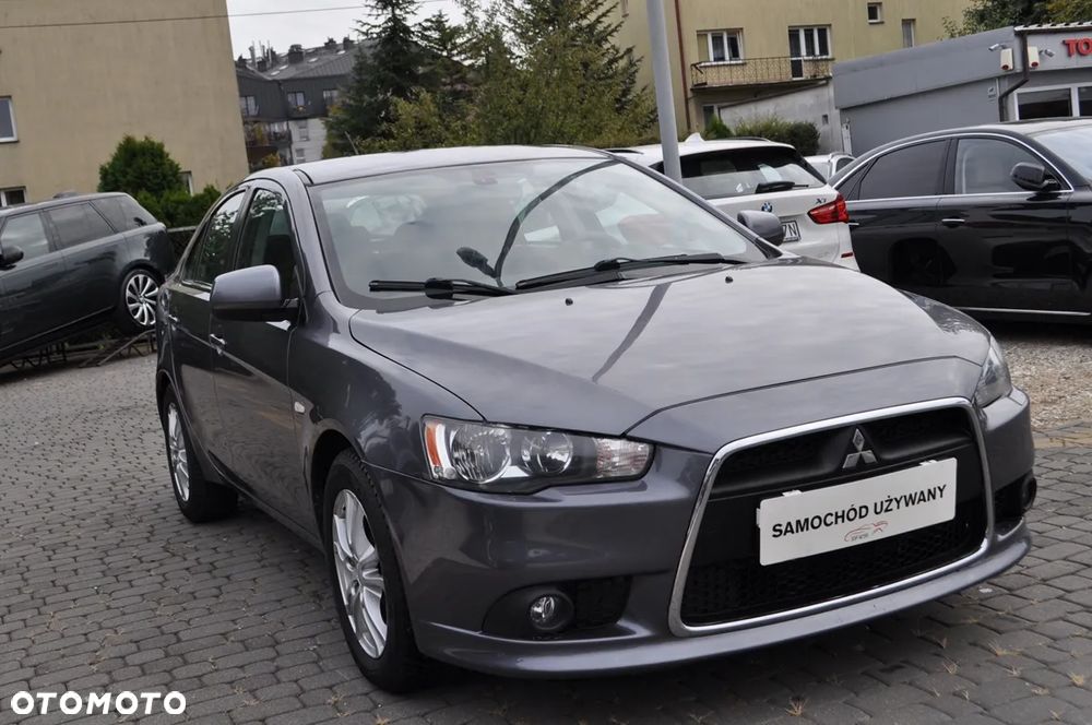 Mitsubishi Lancer 1.8 Inform LPG - 7