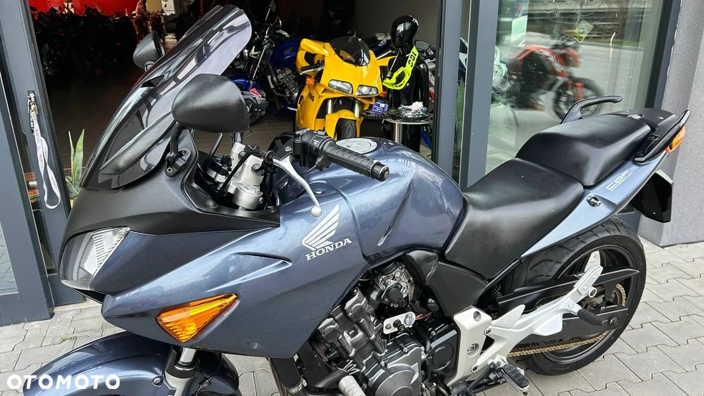 Honda CBF - 15