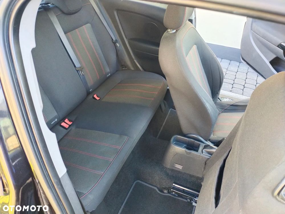 Opel Corsa 1.4 16V Color Edition - 16