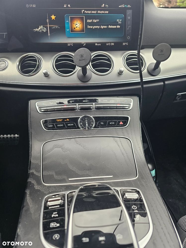 Mercedes-Benz Klasa E 300 d 9G-TRONIC AMG Line - 16