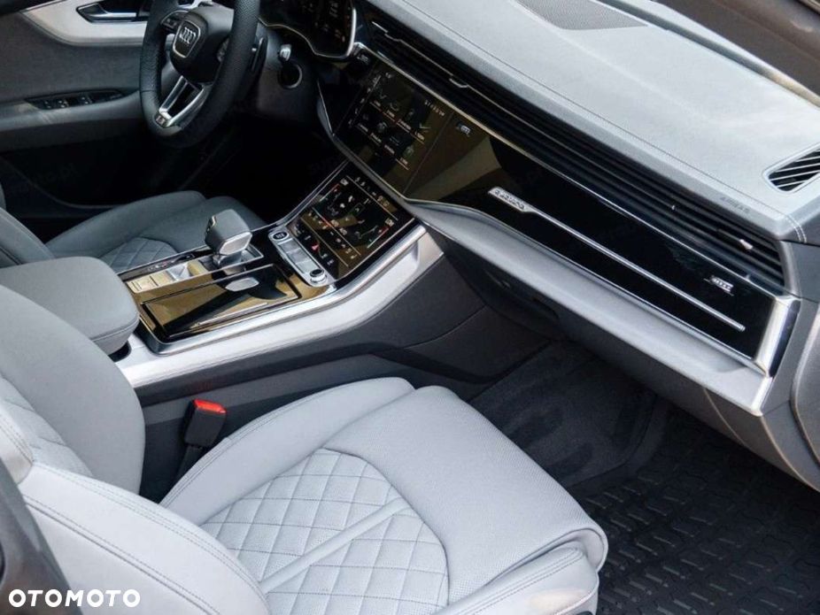 Audi Q8 50 TDI mHEV Quattro Tiptronic - 19