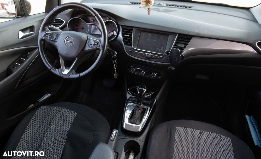 Opel Crossland - 28