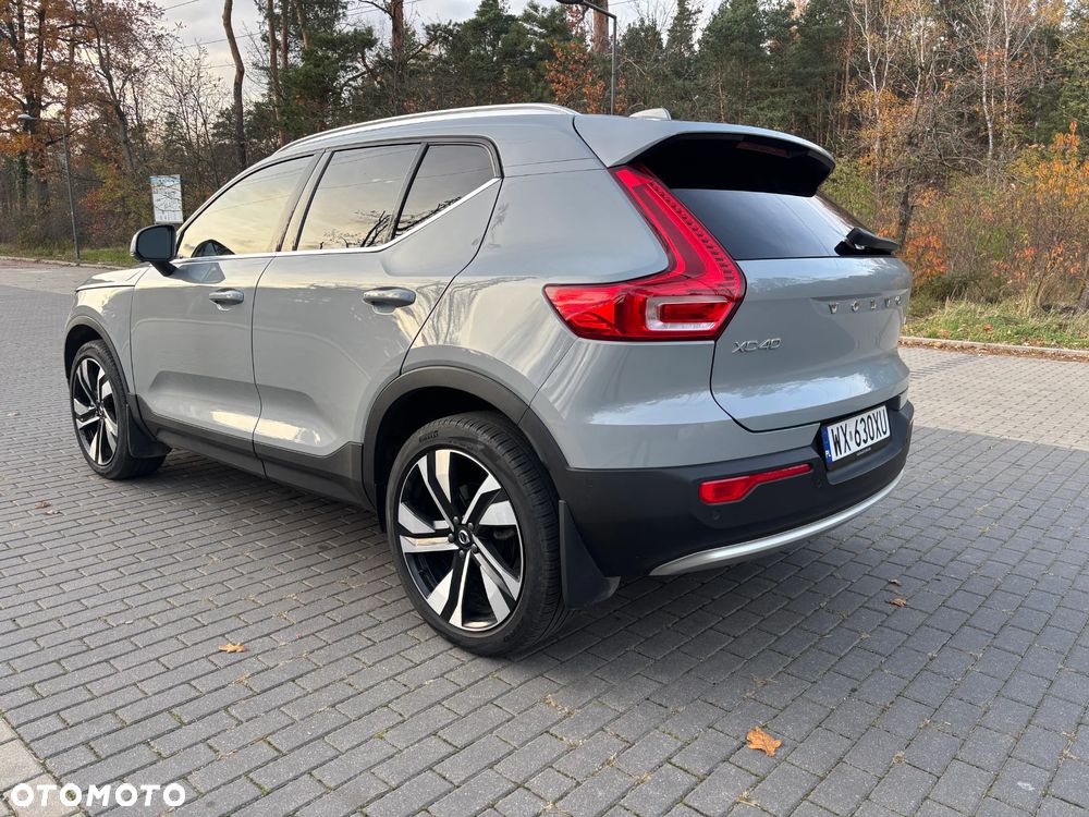 Volvo XC 40 B5 B AWD Ultimate Bright - 11