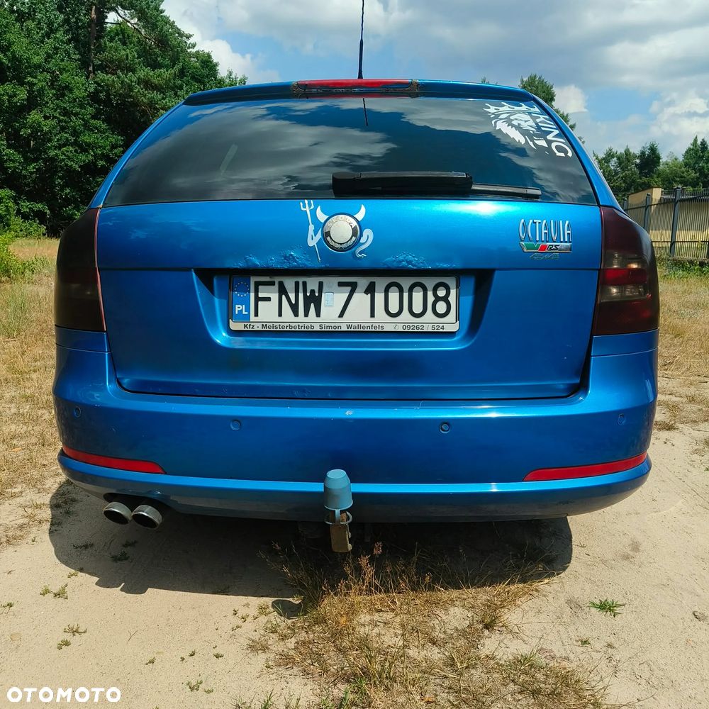 Skoda Octavia 2.0 TDI DPF RS - 15