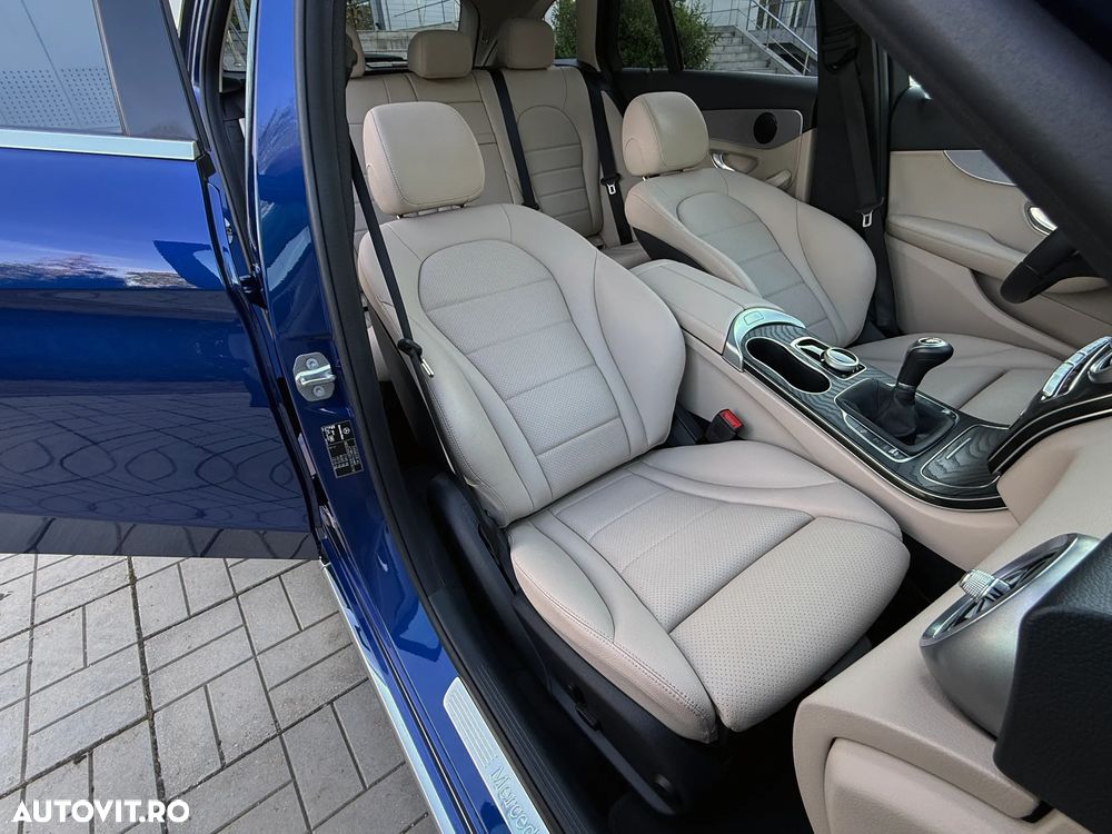 Mercedes-Benz C 200 d Avantgarde - 12