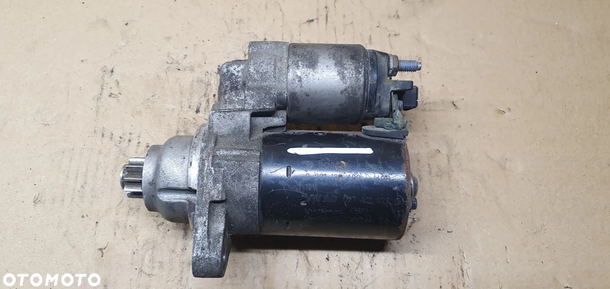 Rozrusznik starter silnika VW Polo 9N 1.2 02T911023G - 1