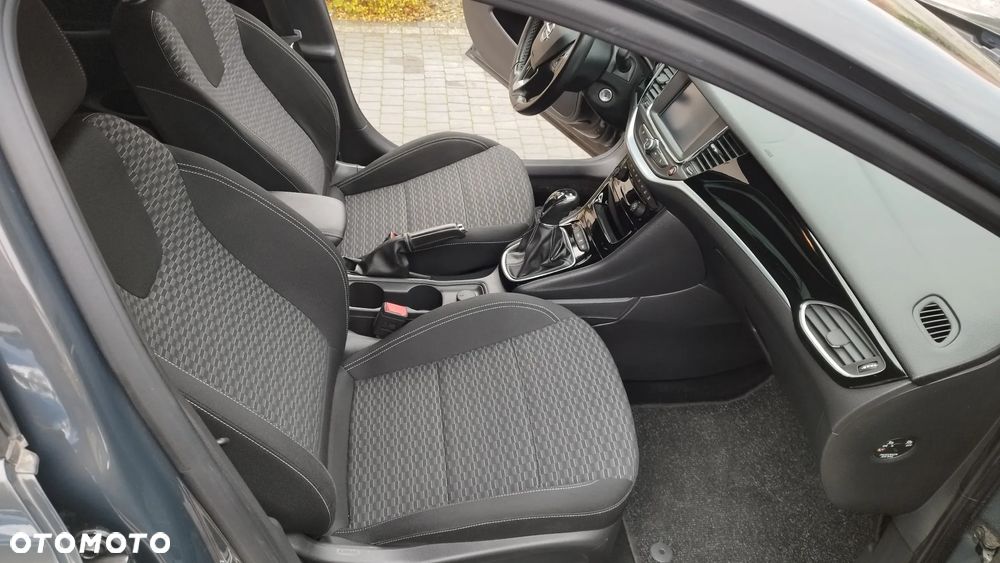 Opel Astra 1.4 Turbo Edition - 23