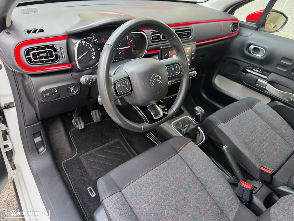 Citroën C3 1.2 PureTech Shine - 27