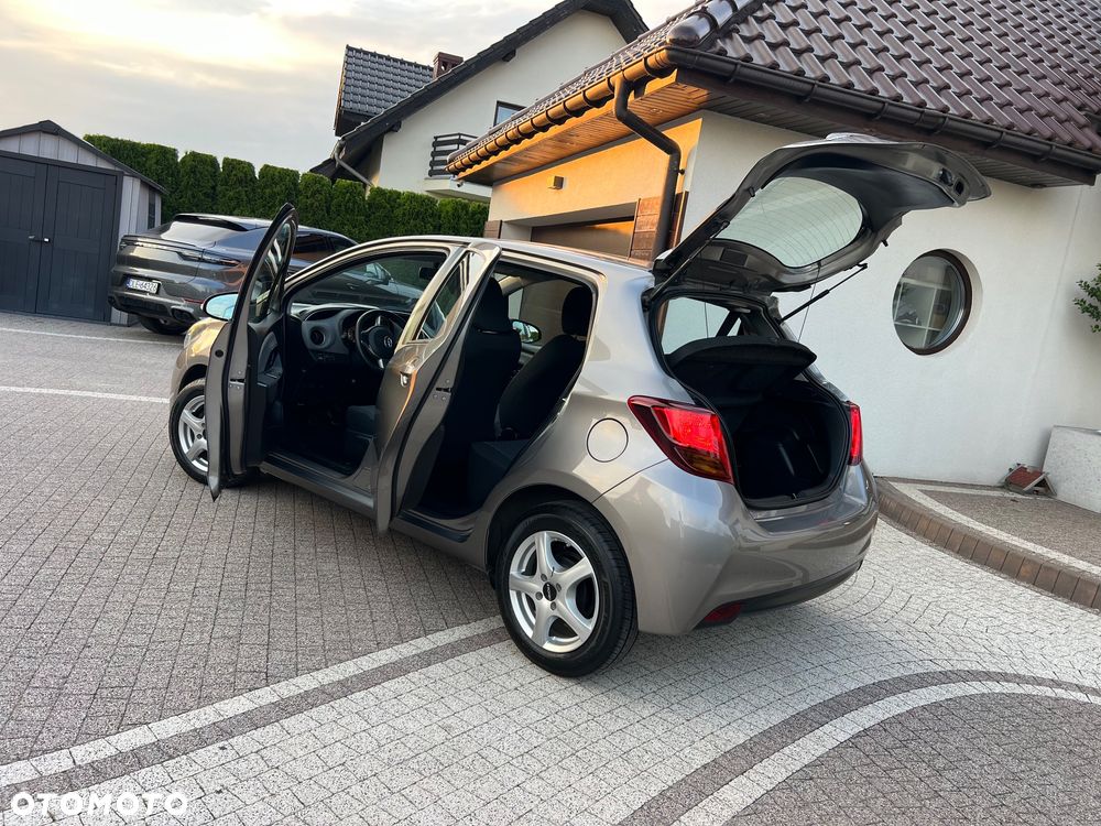 Toyota Yaris 1.0 Premium EU6 - 7