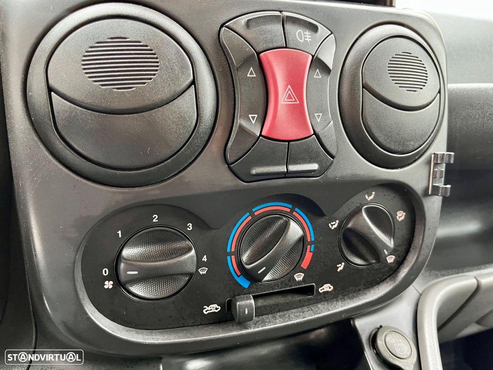 Fiat Doblo - 28