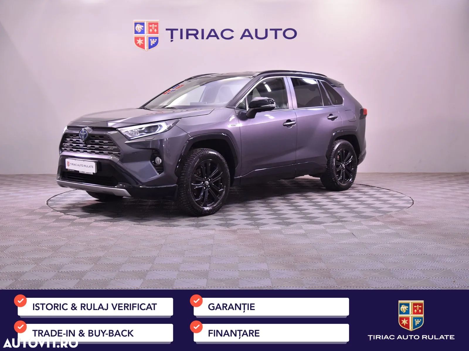 Toyota RAV4 - 1