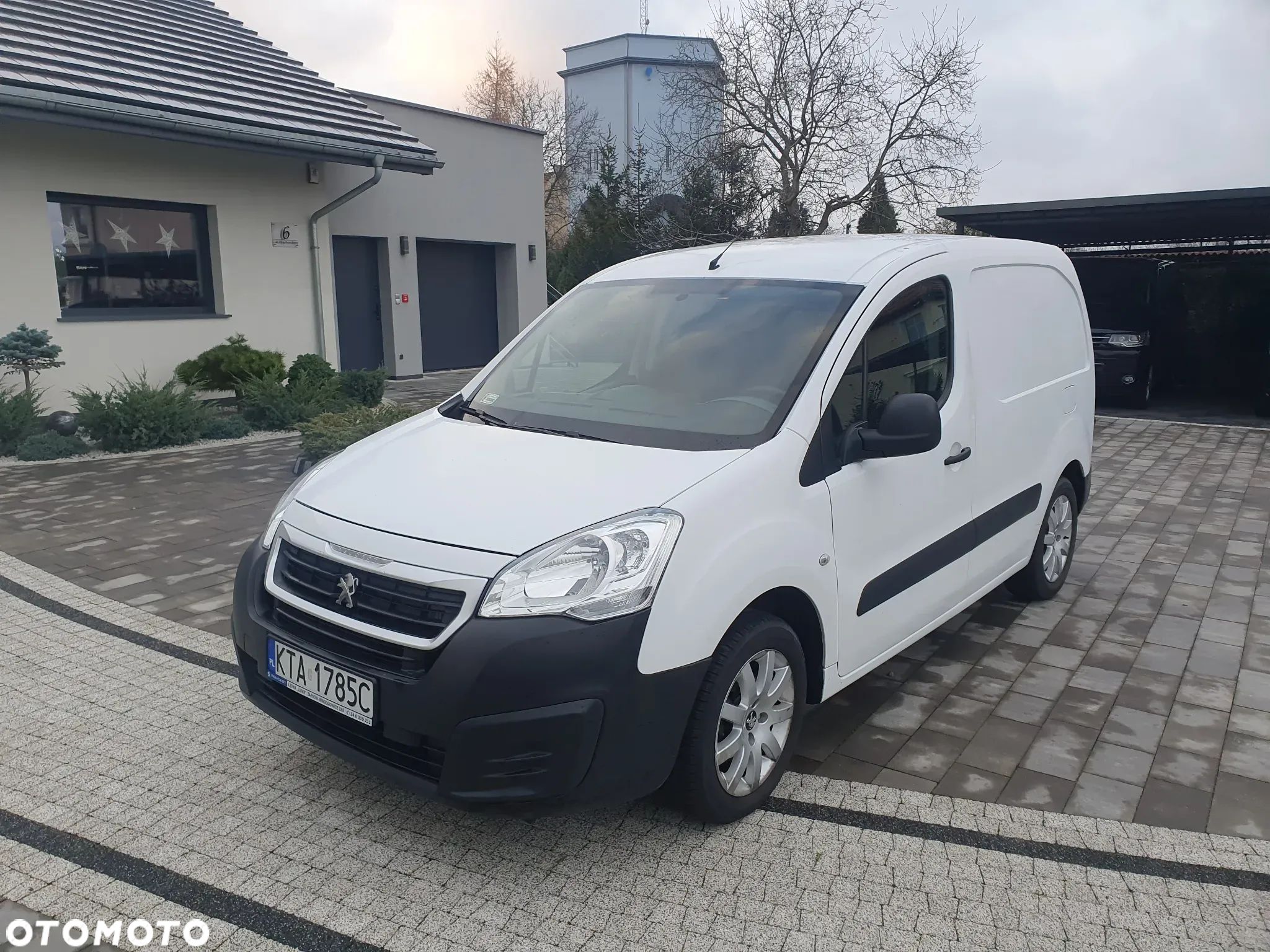 Peugeot Partner 1.6 BlueHDi Active - 1