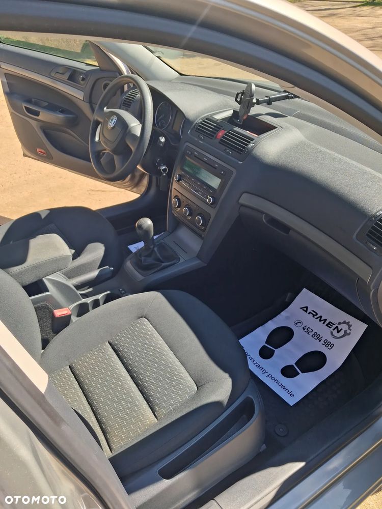 Skoda Octavia 1.4 Mint - 24