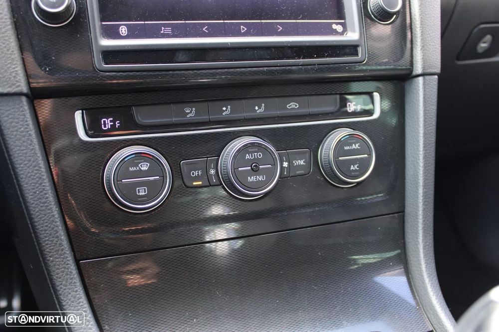 VW Golf 1.4 GTE Plug-in - 14