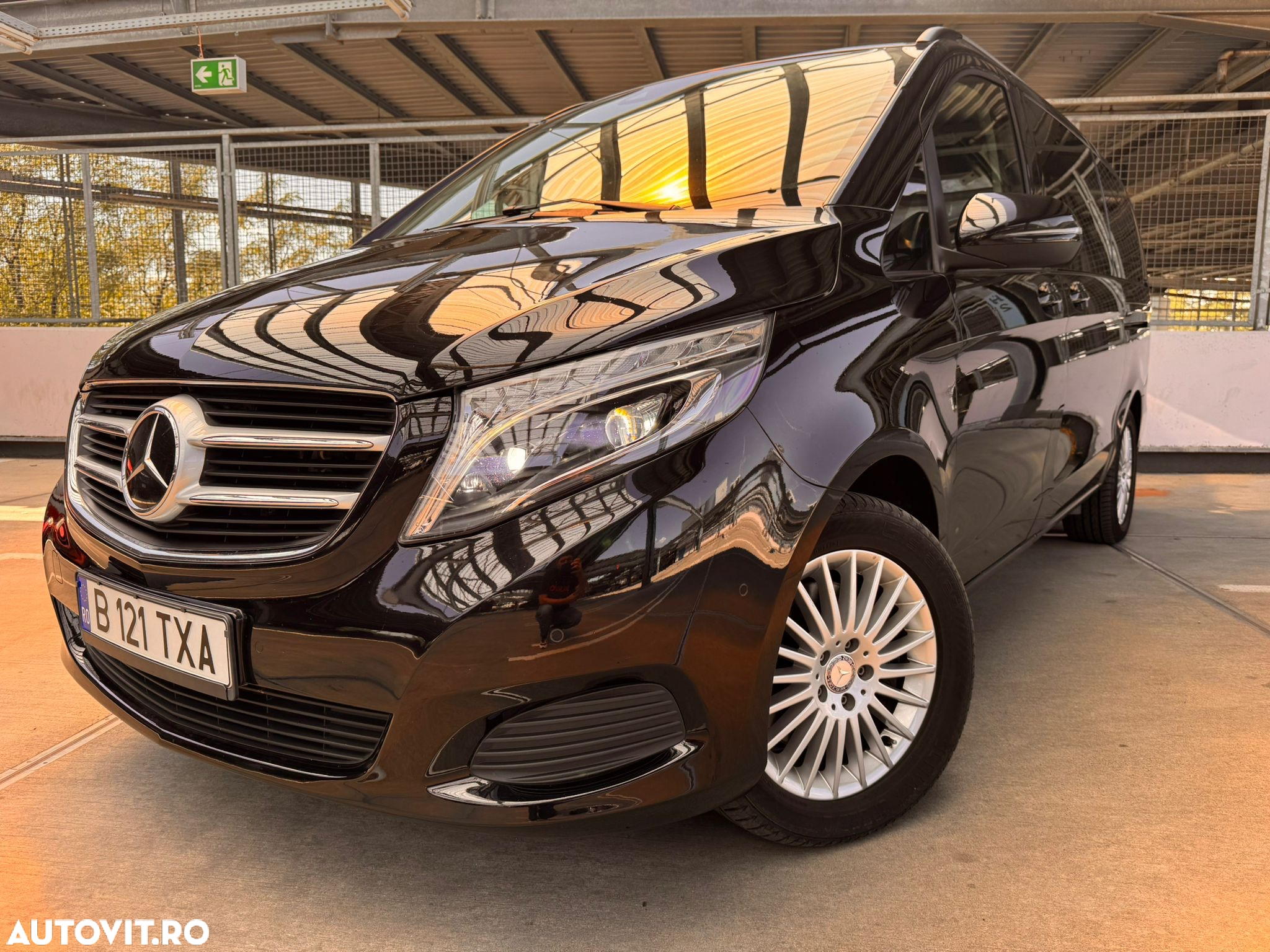 Mercedes-Benz V 250 (BlueTEC) d lang 4Matic 7G-TRONIC Edition - 2
