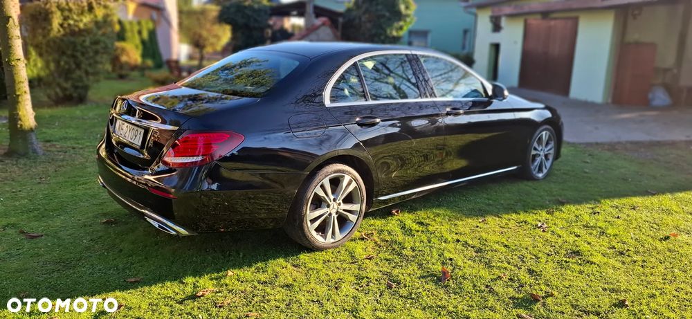 Mercedes-Benz Klasa E 220 d 9G-TRONIC - 2