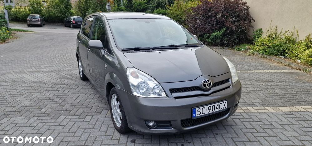Toyota Corolla Verso 1.8 Prestige 7os - 16