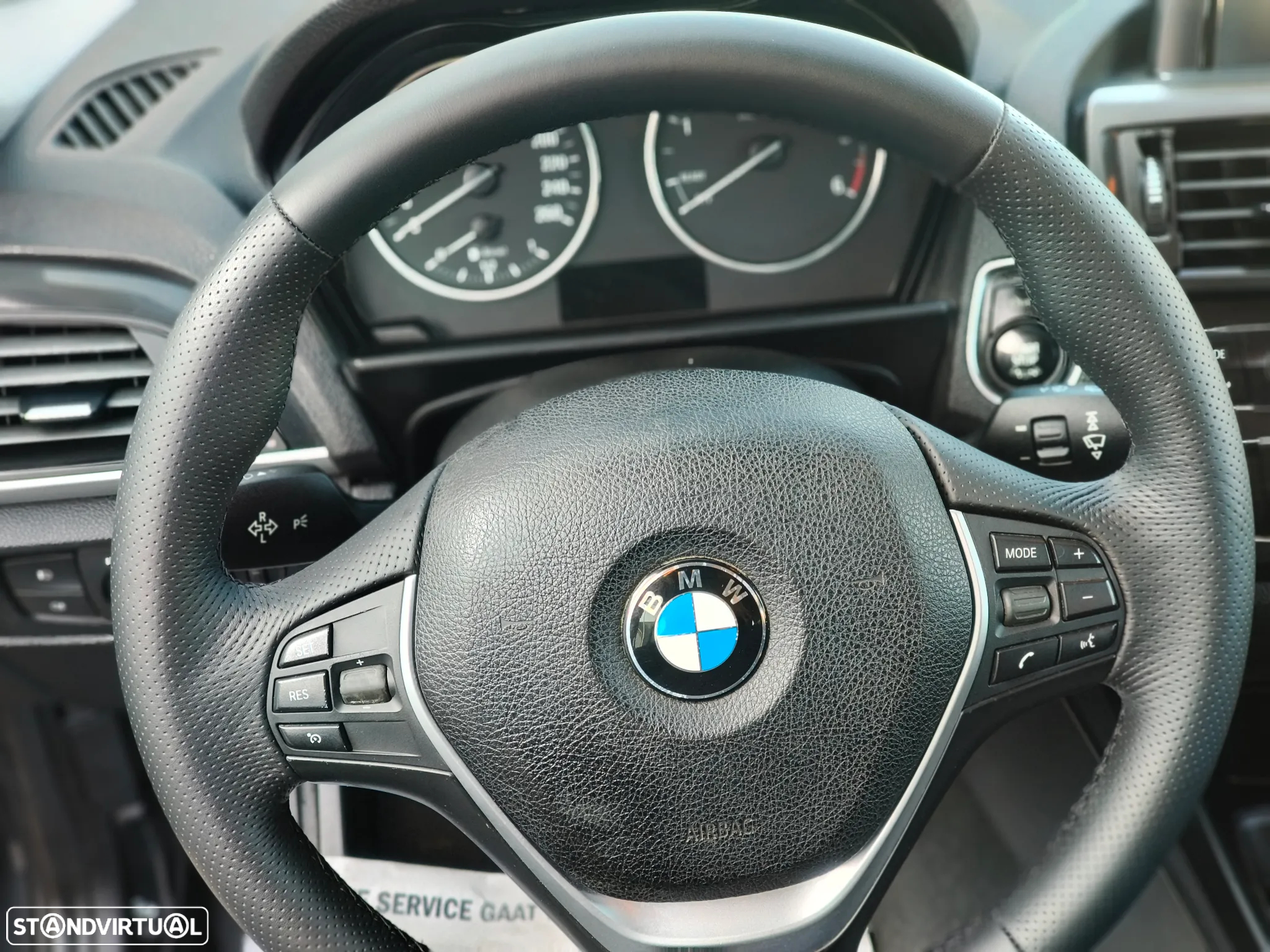 BMW 116 d EDynamics Line Urban - 10