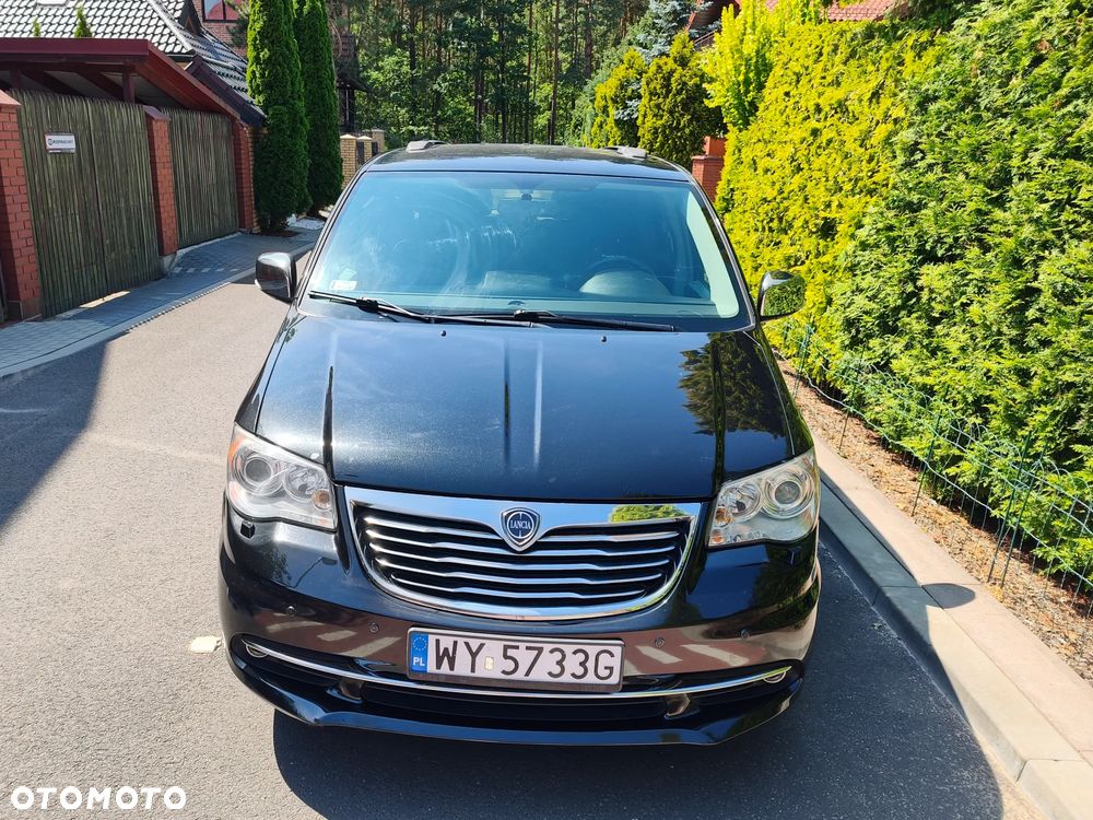 Lancia Voyager 3.6 Platinum - 4