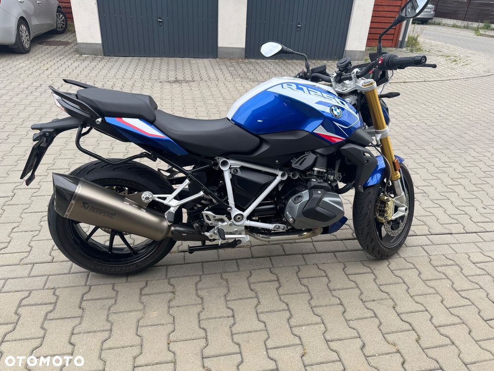 BMW R - 9