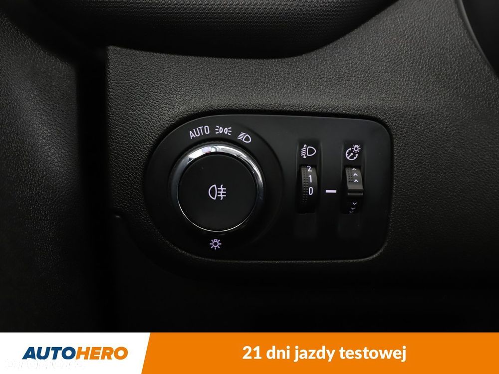 Opel Crossland X - 31