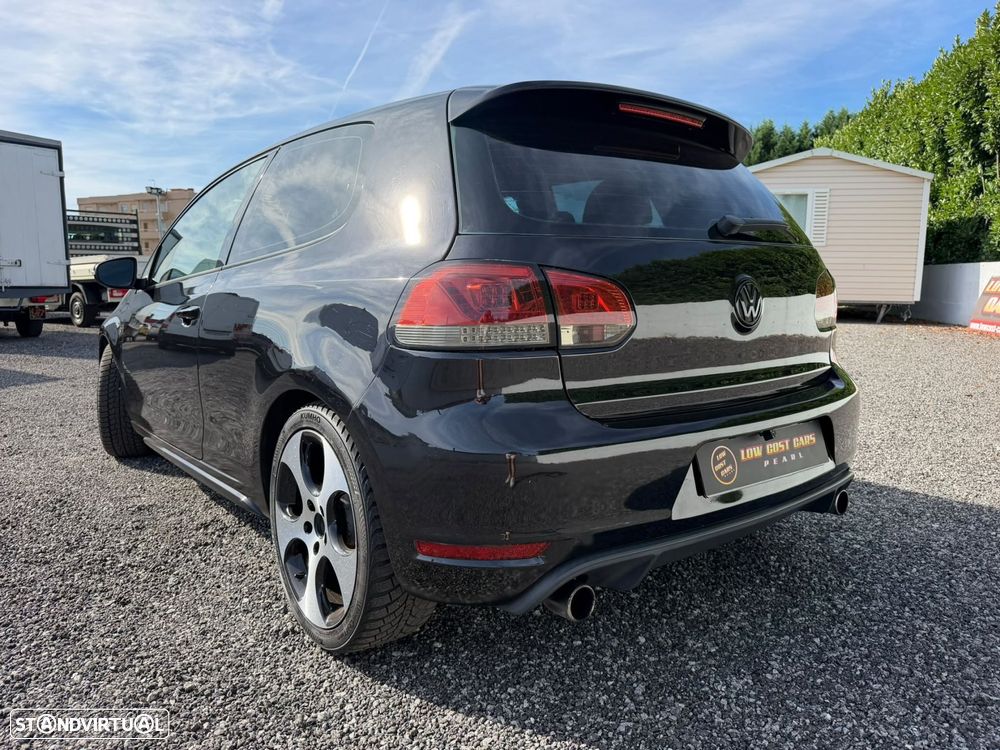 VW Golf 2.0 TSi GTI - 26