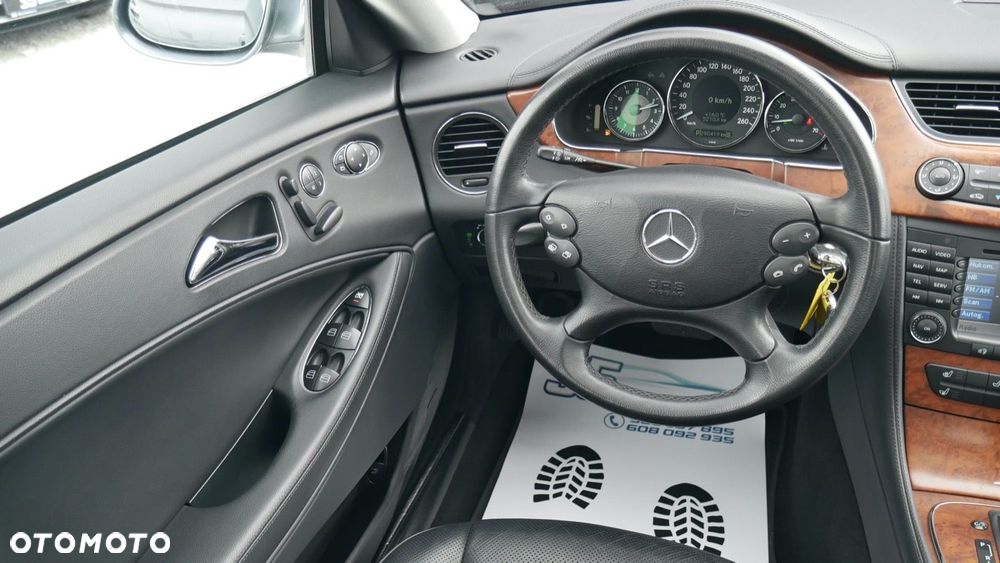 Mercedes-Benz CLS - 10