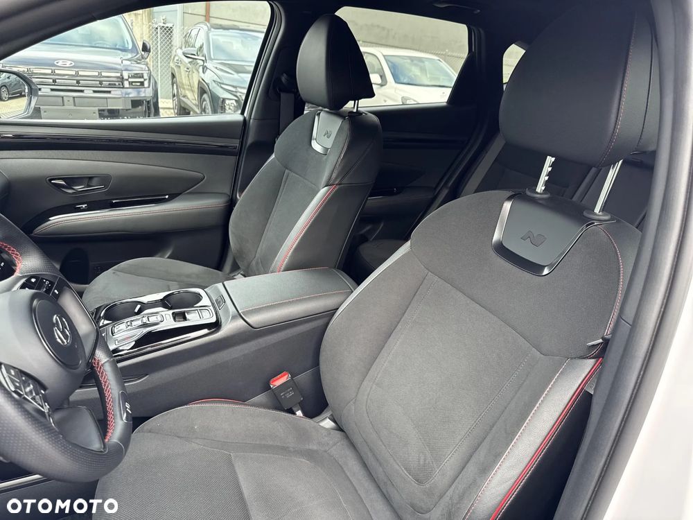 Hyundai Tucson 1.6 T-GDi HEV Executive N Line 4WD - 30