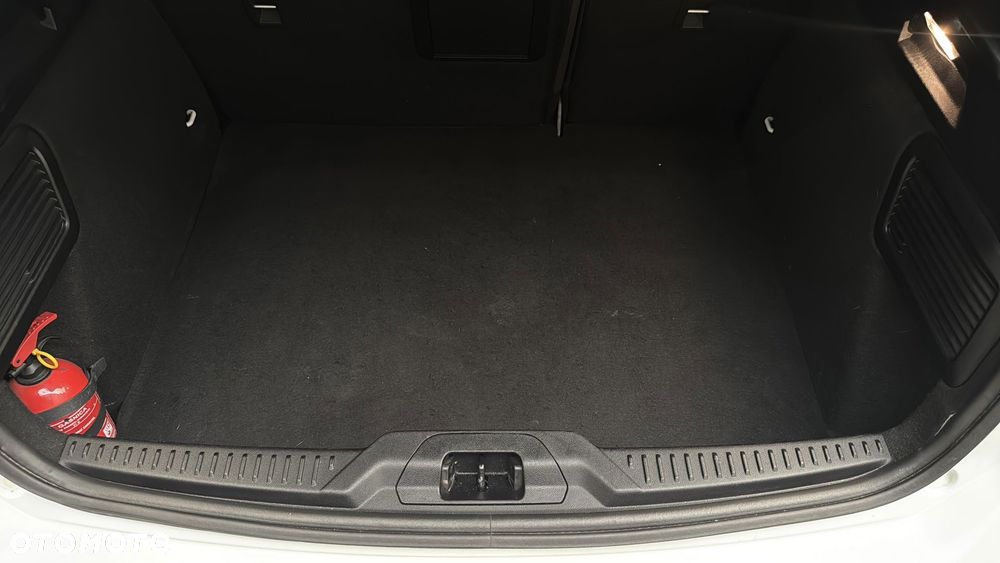 Ford Focus 1.0 EcoBoost mHEV Titanium X - 15