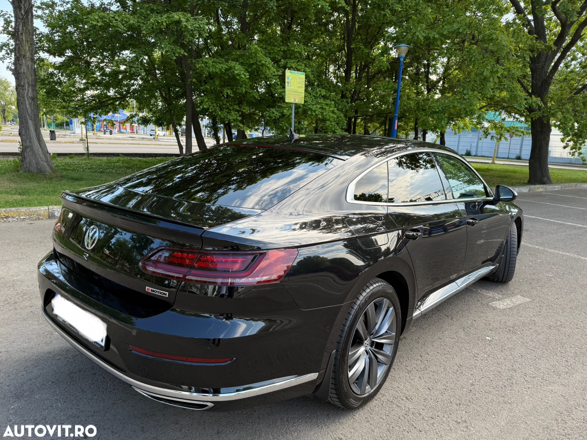 Volkswagen ARTEON 2.0 TDI DSG 4Motion R-Line - 6
