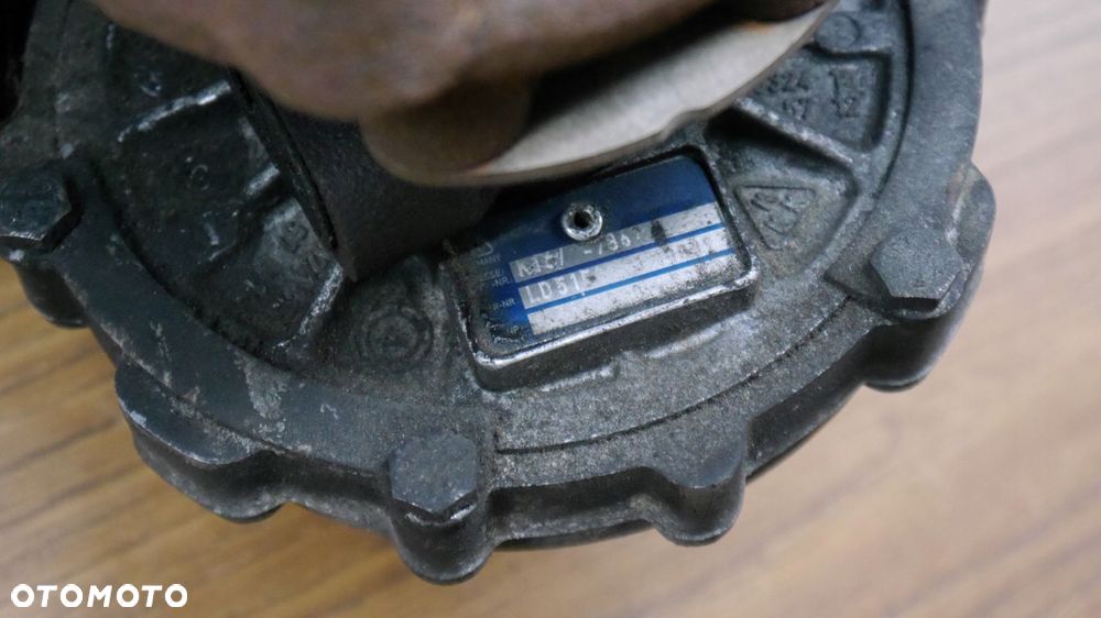 turbosprężarka borgwarner lm27 53181013061c - 4
