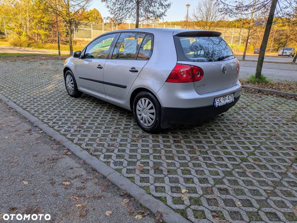 Volkswagen Golf V 1.4 FSI Trendline - 5