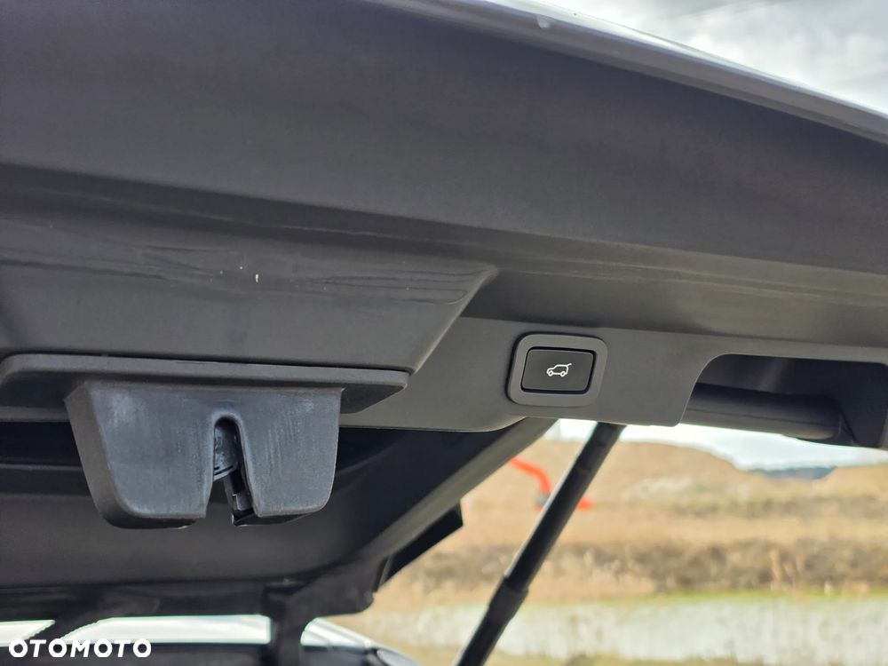 Land Rover Range Rover Sport - 29