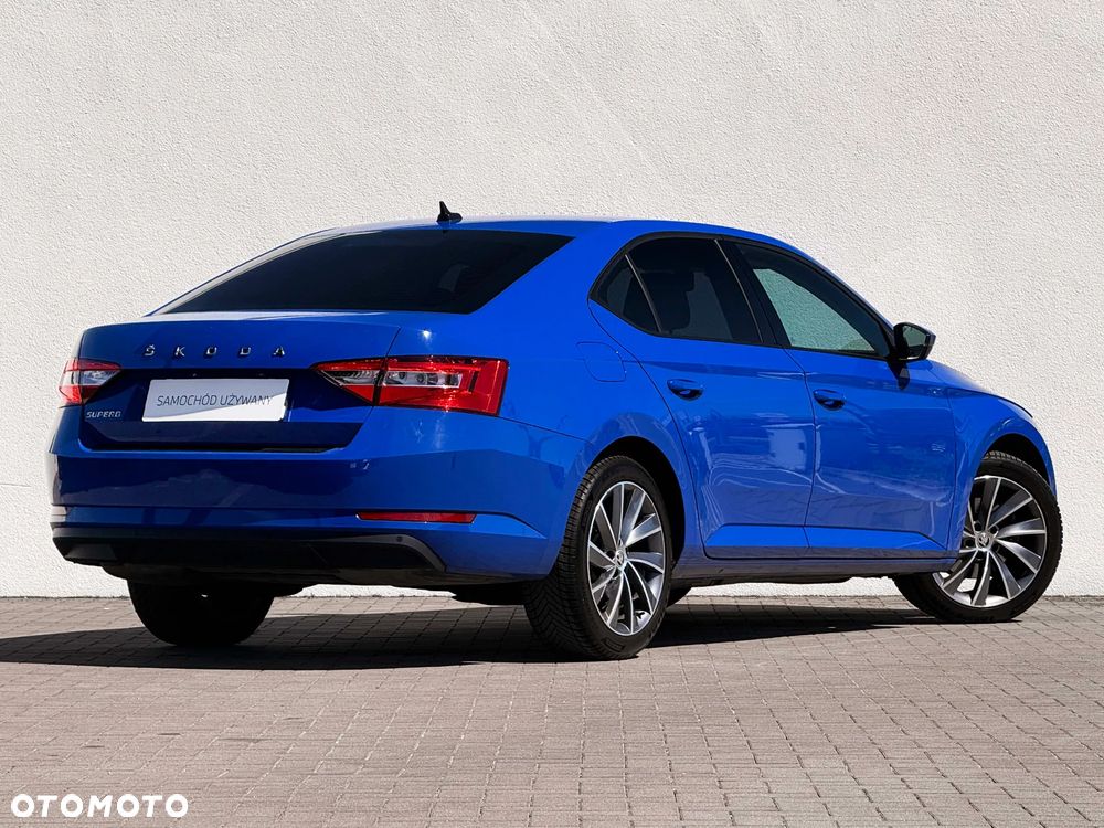 Skoda Superb 1.5 TSI Active DSG - 2