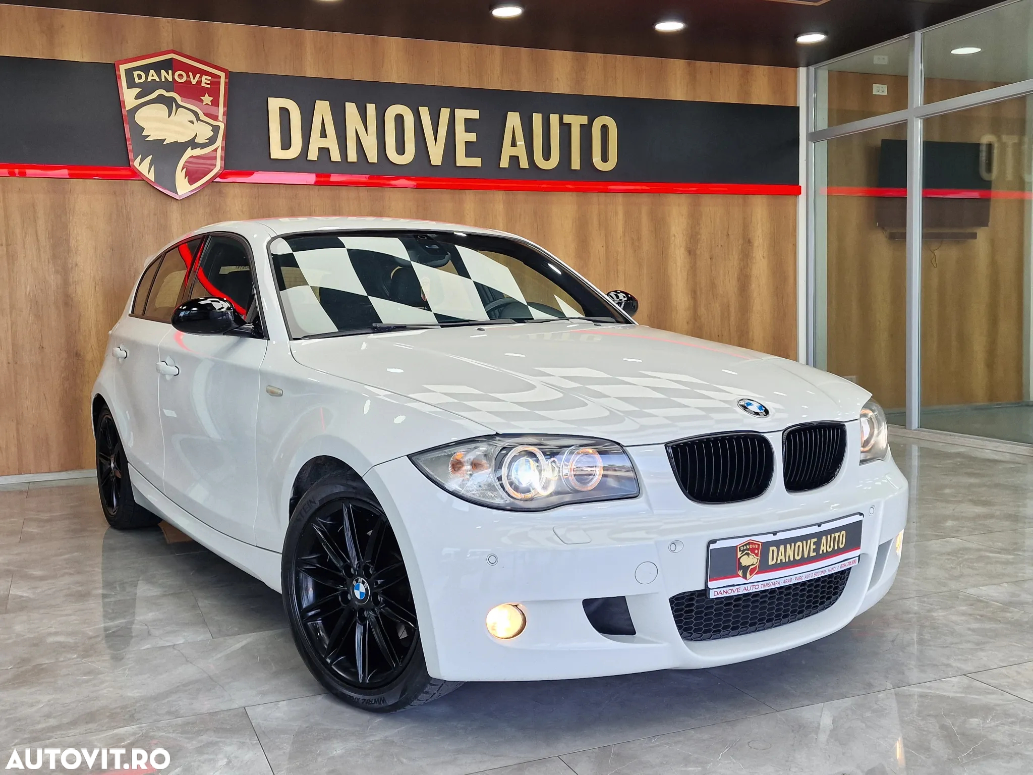 BMW Seria 1 118d - 3