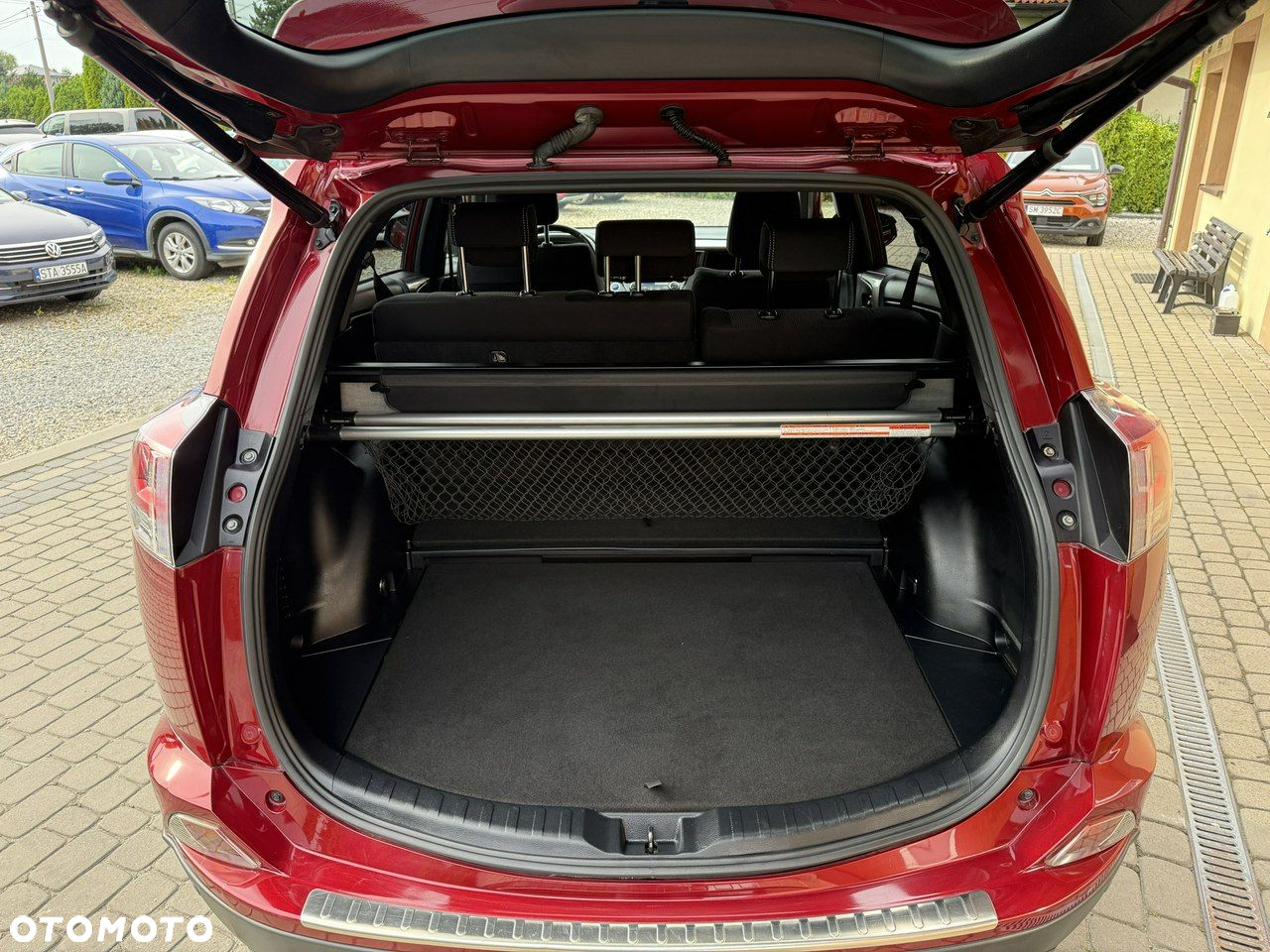 Toyota RAV4 - 26