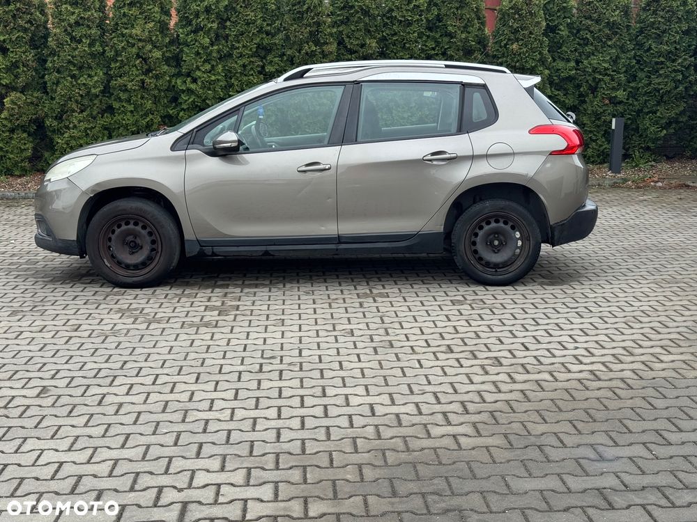 Peugeot 2008 PureTech 82 Style - 5