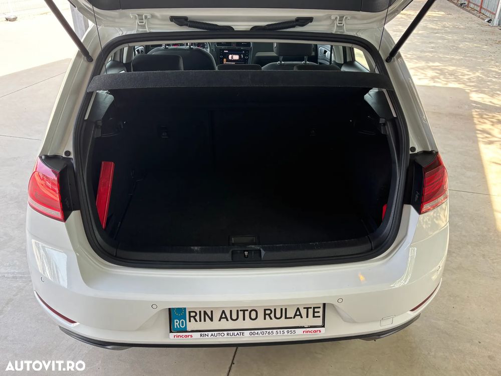 Volkswagen Golf 1.0 TSI Comfortline - 8