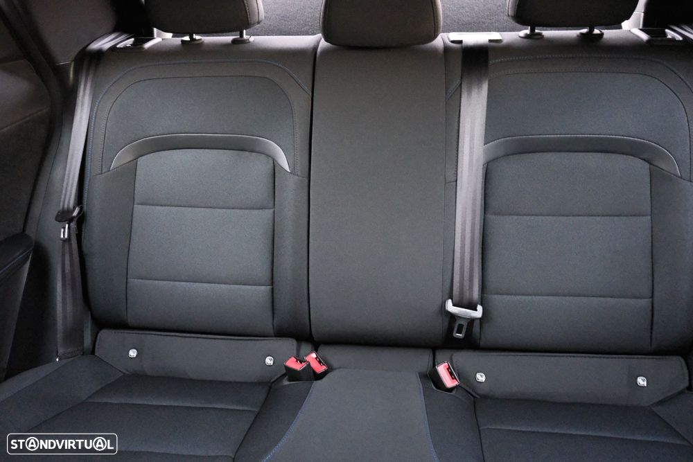 MG MG4 51 kWh Standard - 9