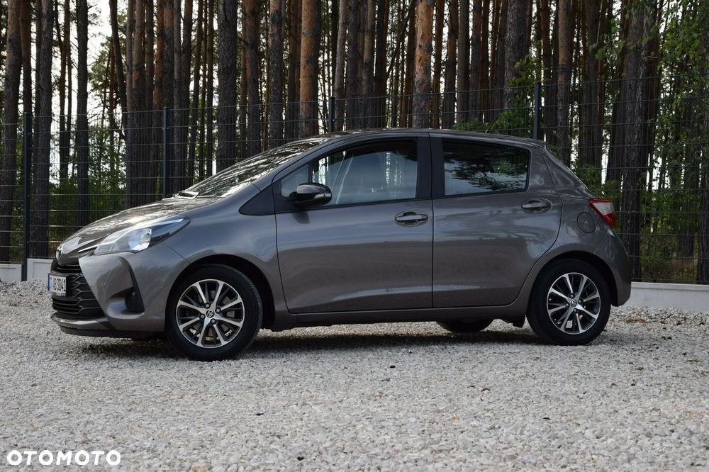 Toyota Yaris 1.5 Active - 17
