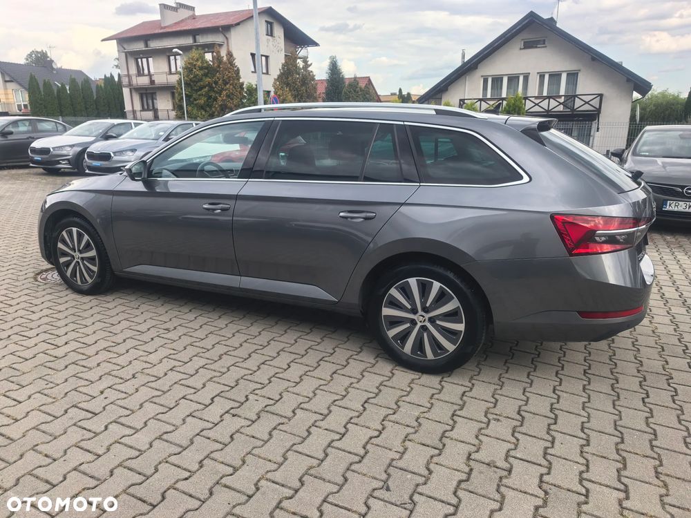 Skoda Superb 2.0 TDI SCR Style DSG - 7