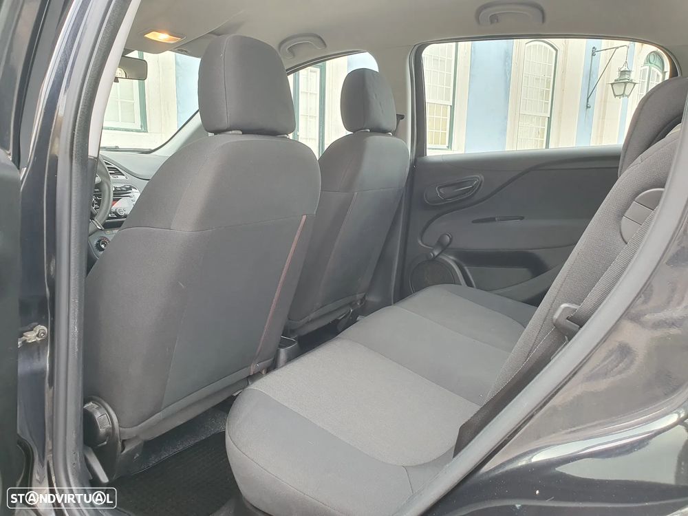 Fiat Punto 1.2 Lounge Start&Stop - 32