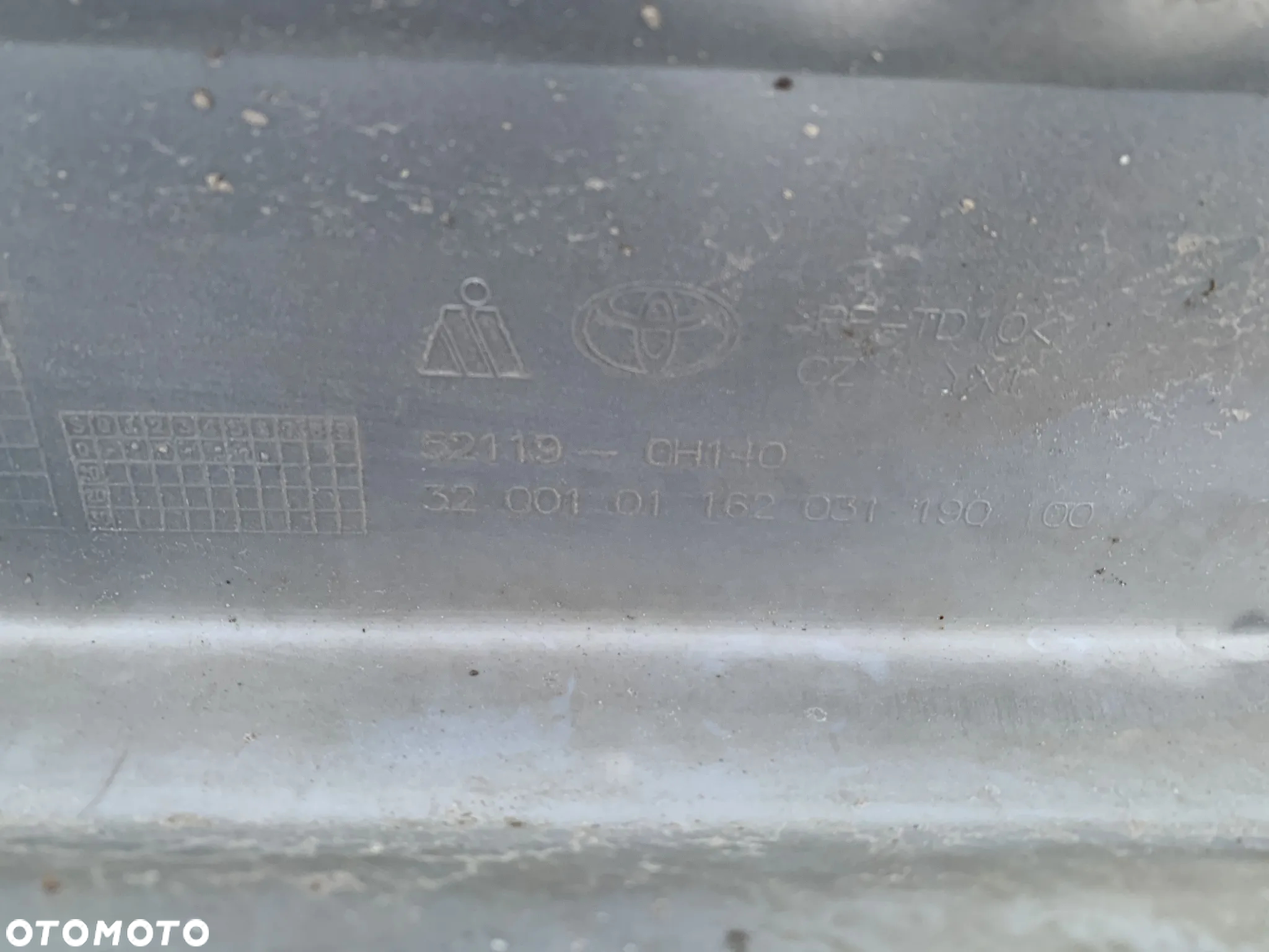 TOYOTA AYGO II 2014-2018 ZDErzak przedni przód - 13