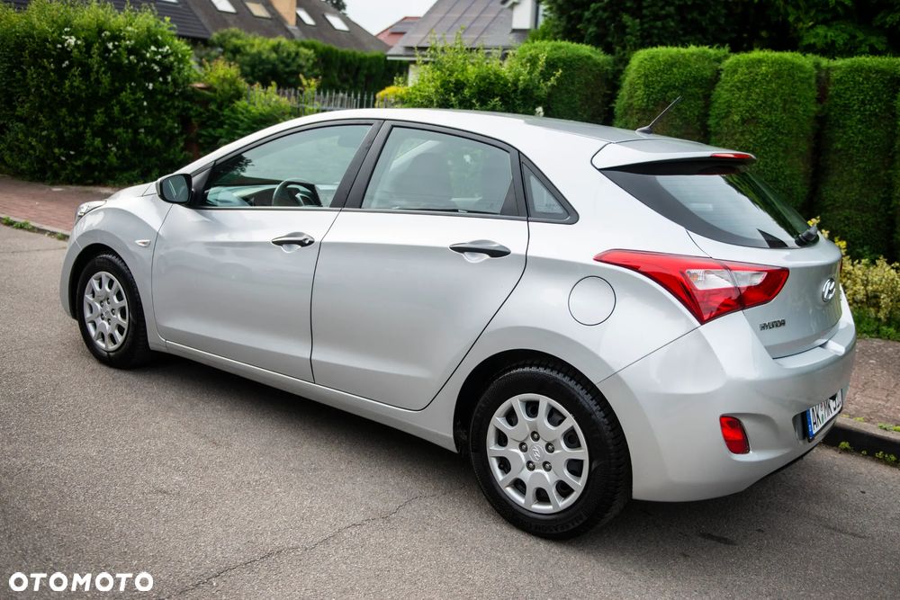 Hyundai i30 1.4 Advantage - 12