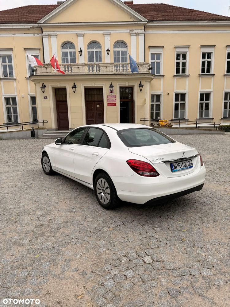 Mercedes-Benz Klasa C 200 d - 9